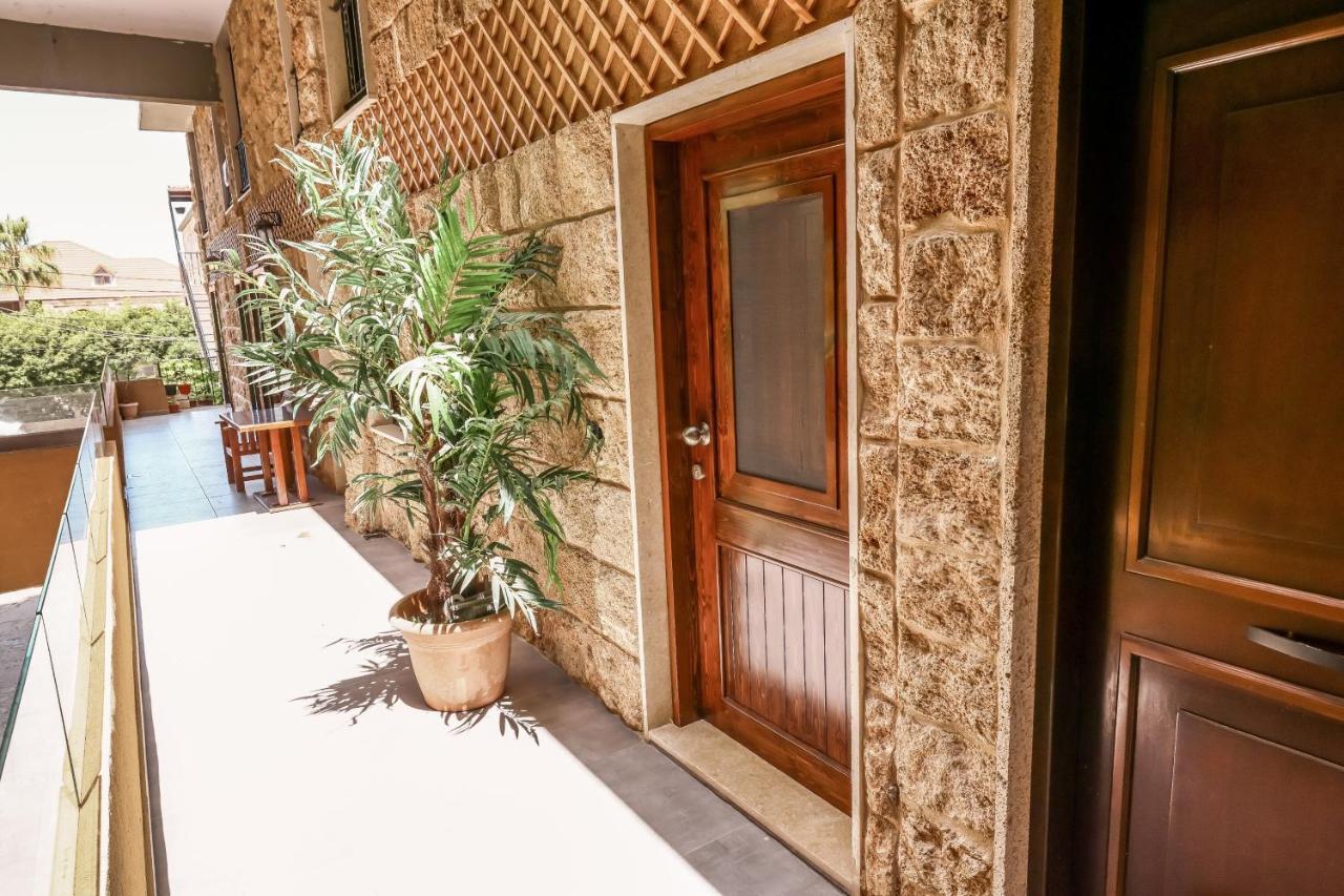 Old Town Guesthouses Batroûn Exterior foto